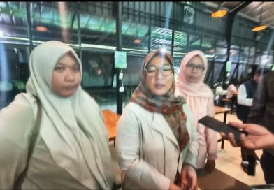 Ulat Ditemukan dalam Makanan Gratis di SMK Bhakti Mulya Pare, Diduga dari Buah Salak. Zulfa: Kami Minta Maaf dan Lakukan Evaluasi