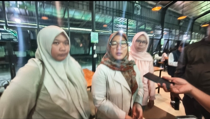 Ulat Ditemukan dalam Makanan Gratis di SMK Bhakti Mulya Pare, Diduga dari Buah Salak. Zulfa: Kami Minta Maaf dan Lakukan Evaluasi